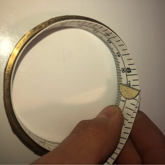 VTG Bone Inlay Brass Bangle 8.2” / 2.6” - Picture 5 of 5